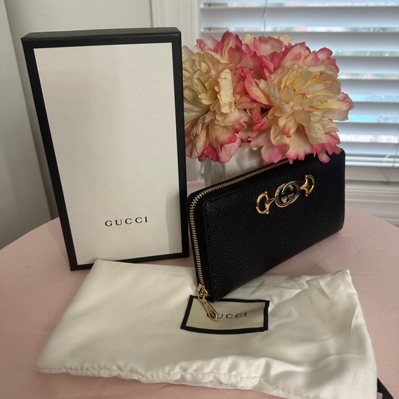 NEW GUCCI ZUMI HORSEBIT Black Pebbled Leather CONTINENTAL Wallet - Picture 2 of 10